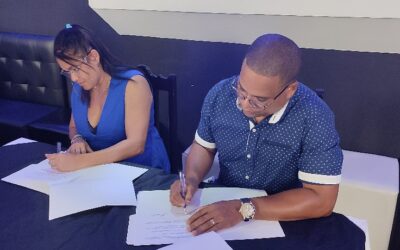 Firman carta de intención MIPYME QBAMOR y La Fela