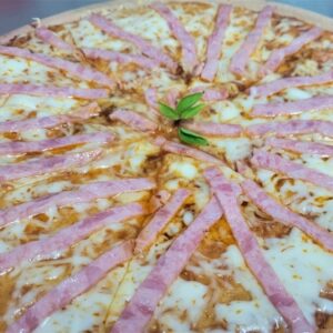 Pizza de JamÃ³n